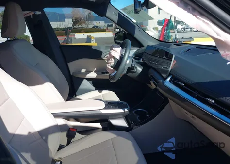 2025 BMW X1 xDrive28I из США, поврежденный, VIN WBX73EF08S5160078